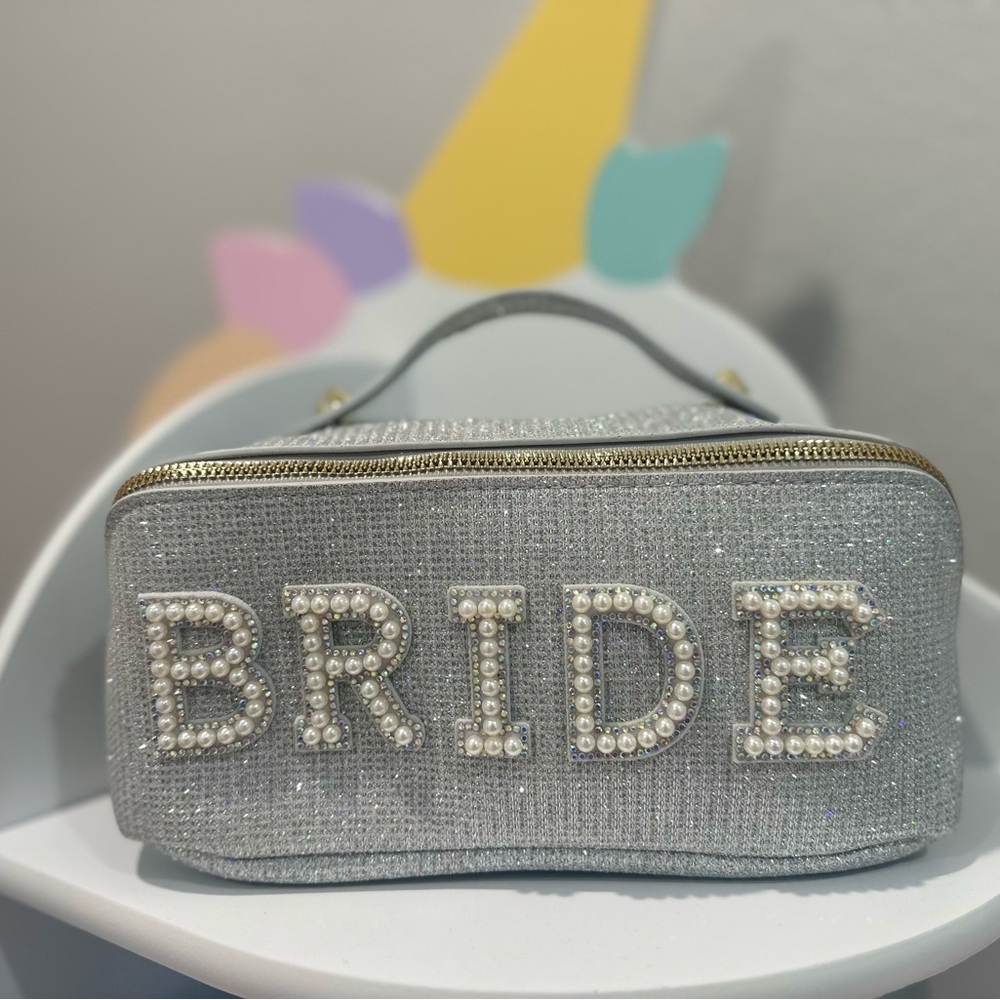 Elegant sequin Bride Pearl-Embellished Bag